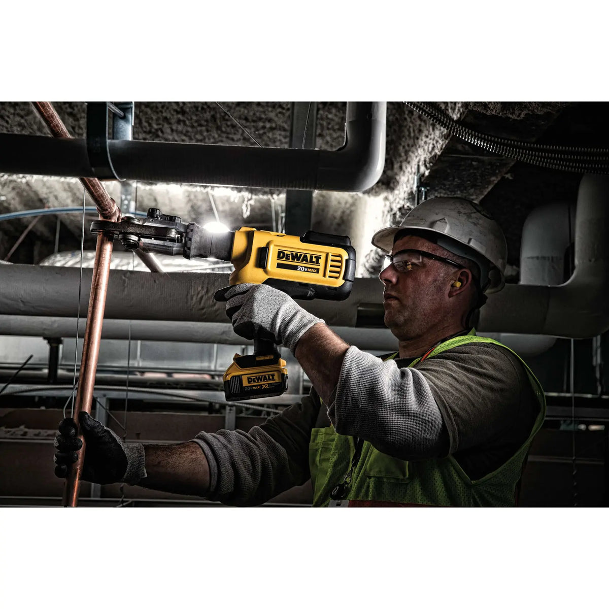 DEWALT 20V MAX COPPER PIPE CRIMPING TOOL KIT