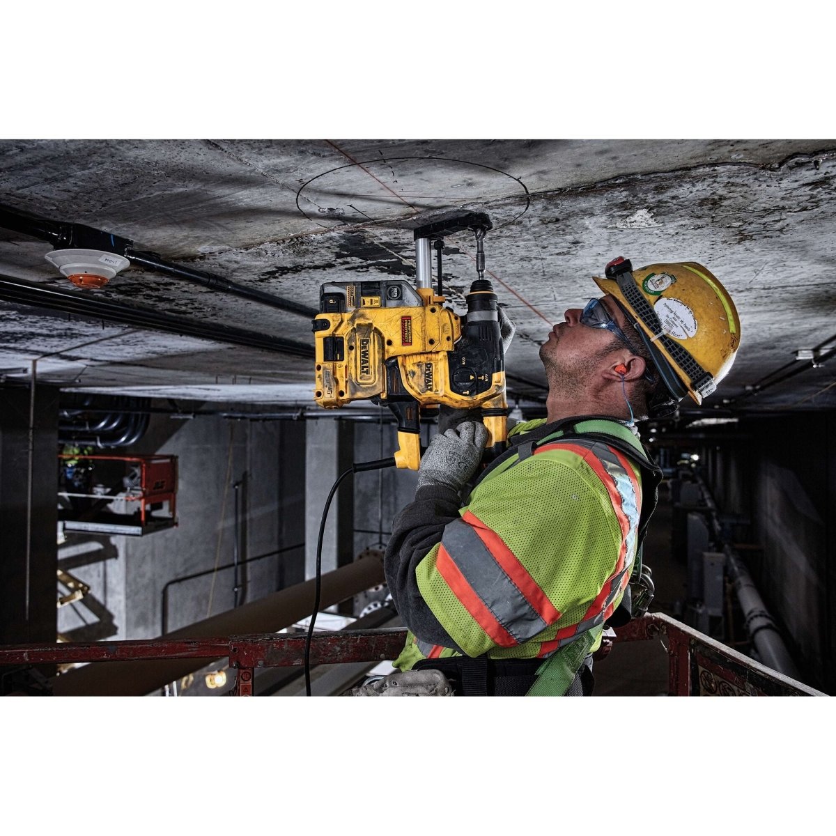 Dewalt 1 - 1/8 In. Sds Plus Rotary Hammer Kit - AAA Industrial Supply