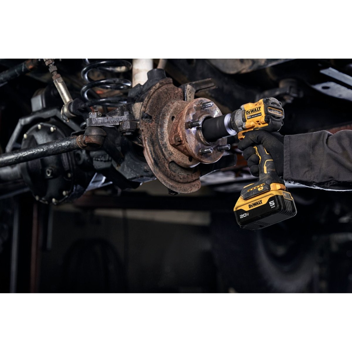 Dewalt 20V Max 3/8In Compact Impact Wrench Kit Dcf923P2 - AAA Industrial Supply