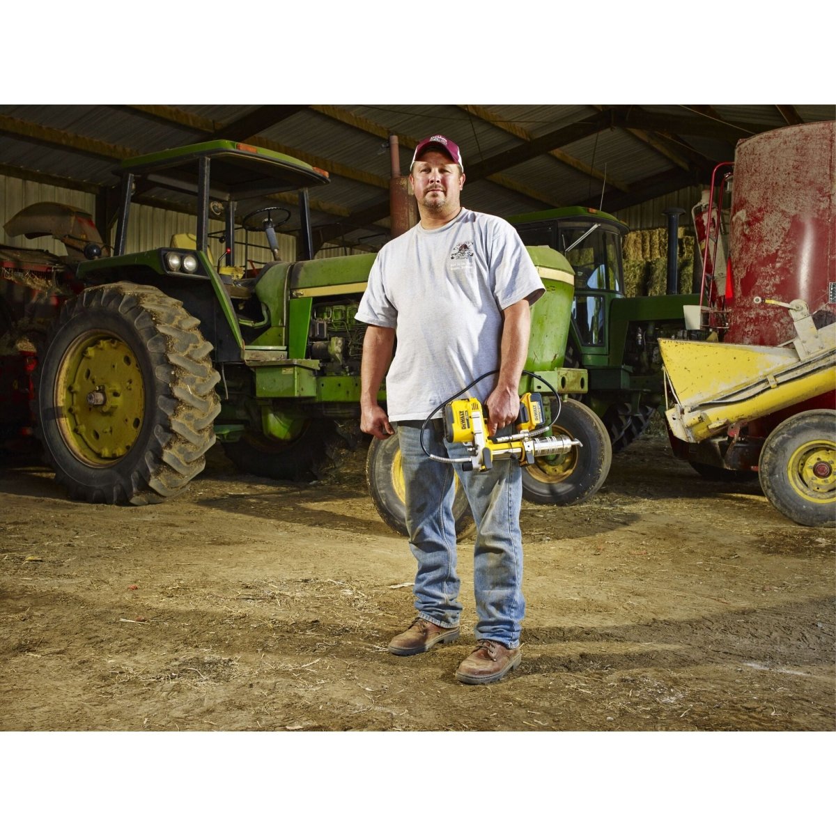 Dewalt 20V Max* Cordless Grease Gun Kit - AAA Industrial Supply