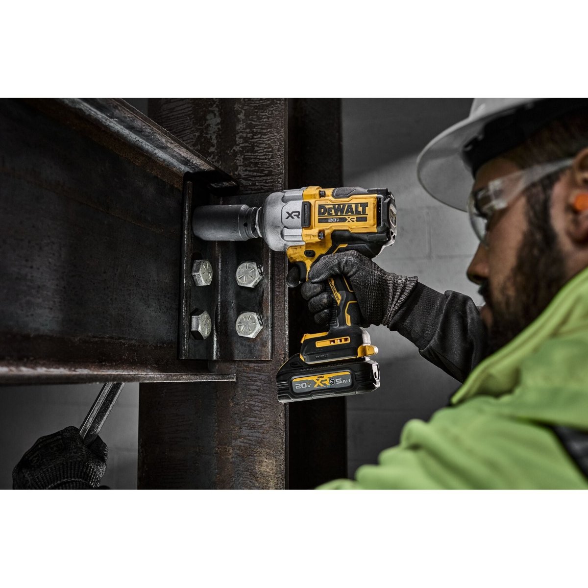 Dewalt 20V Max* Xr Brushless Cordless 1/2 In. High Torque Impact Wrench With Hog Ring Anvil Kit With Xr Powerstack - AAA Industrial Supply