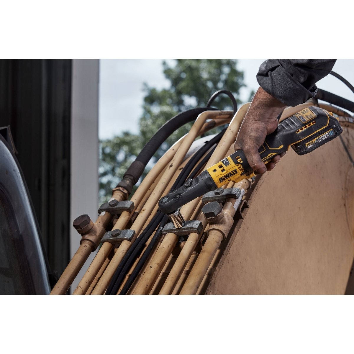 Dewalt 20V Max* Xr Brushless Cordless 3/8" & 1/2" Sealed Head Ratchet (Tool Only) - AAA Industrial Supply