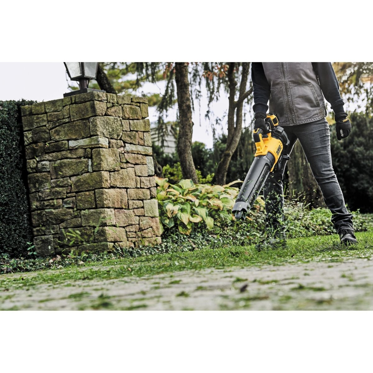 Dewalt 20V Max* Xr Brushless Cordless Handheld Blower (Tool Only) - AAA Industrial Supply