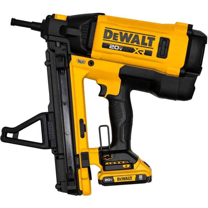 DEWALT 20V MAX XR Trak-It C6 Gas Nailer Kit