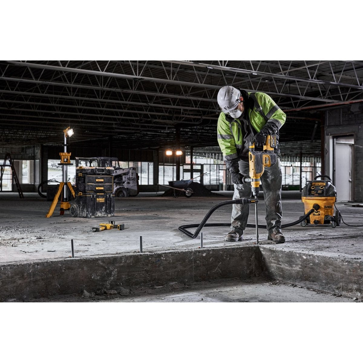 Dewalt 60V Max* 1 - 7/8 In. Brushless Cordless Sds Max Combination Rotary Hammer Kit - AAA Industrial Supply