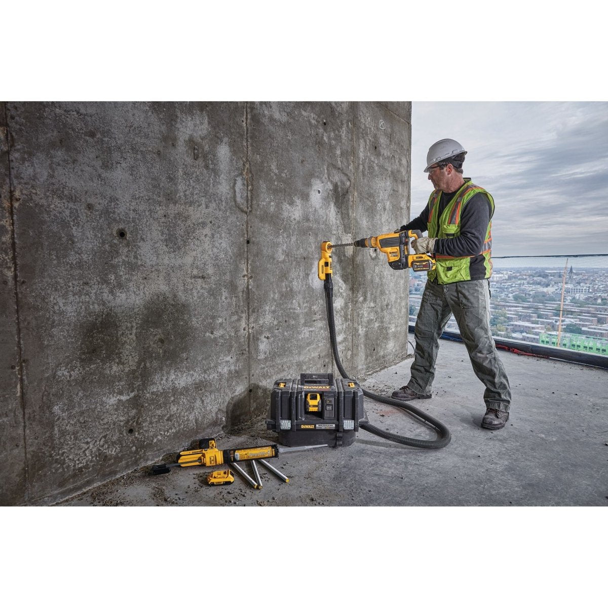 Dewalt 60V Max* Brushless Cordless 1 - 3/4 In. Sds Max Combination Rotary Hammer (Tool Only) - AAA Industrial Supply