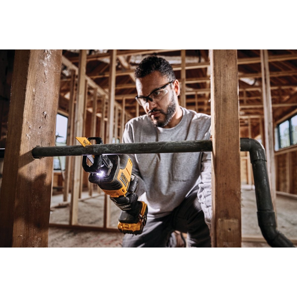 Dewalt Atomic 20V Max* Cordless One - Handed Reciprocating Saw (Tool Only) - AAA Industrial Supply
