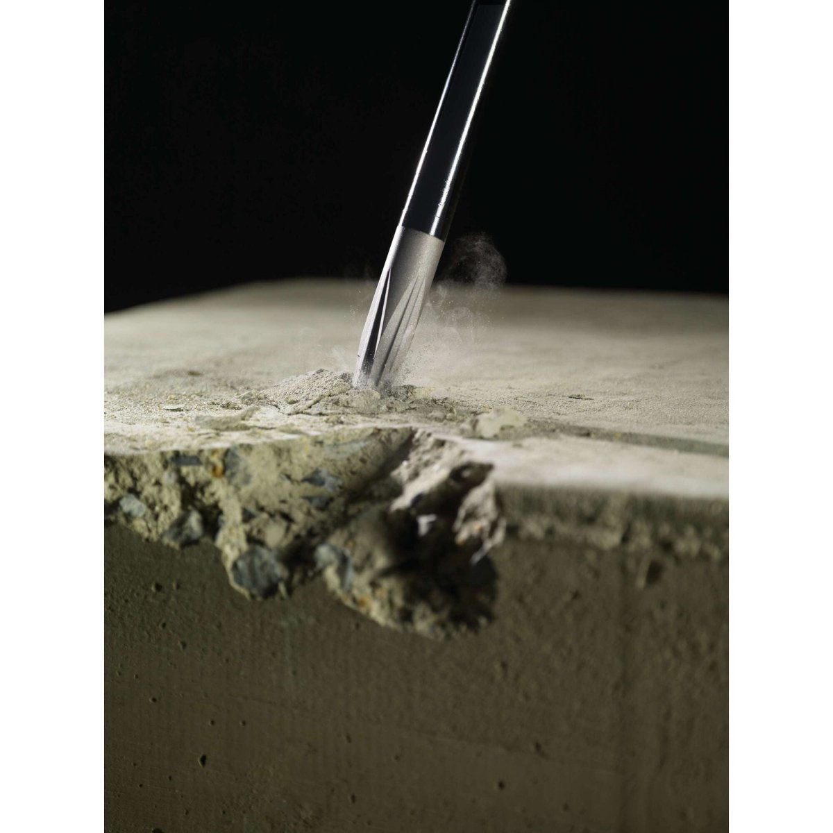 Dewalt Sds Max 12 - Inch Bull Point - AAA Industrial Supply