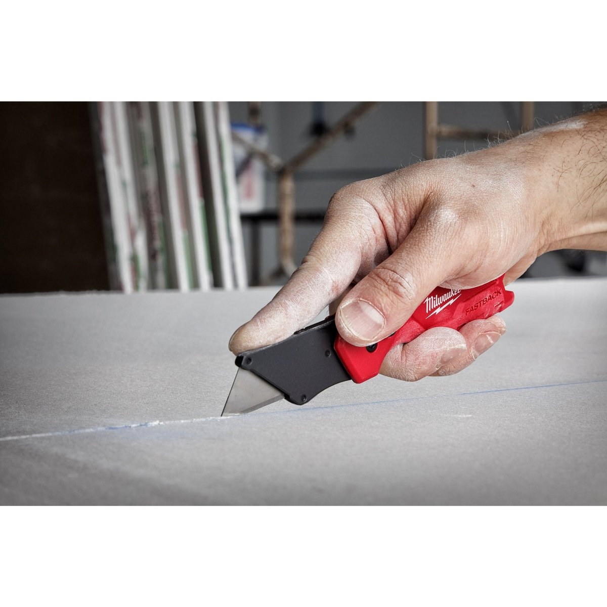 FASTBACK™ Compact Folding Utility Knife - AAA Industrial Supply