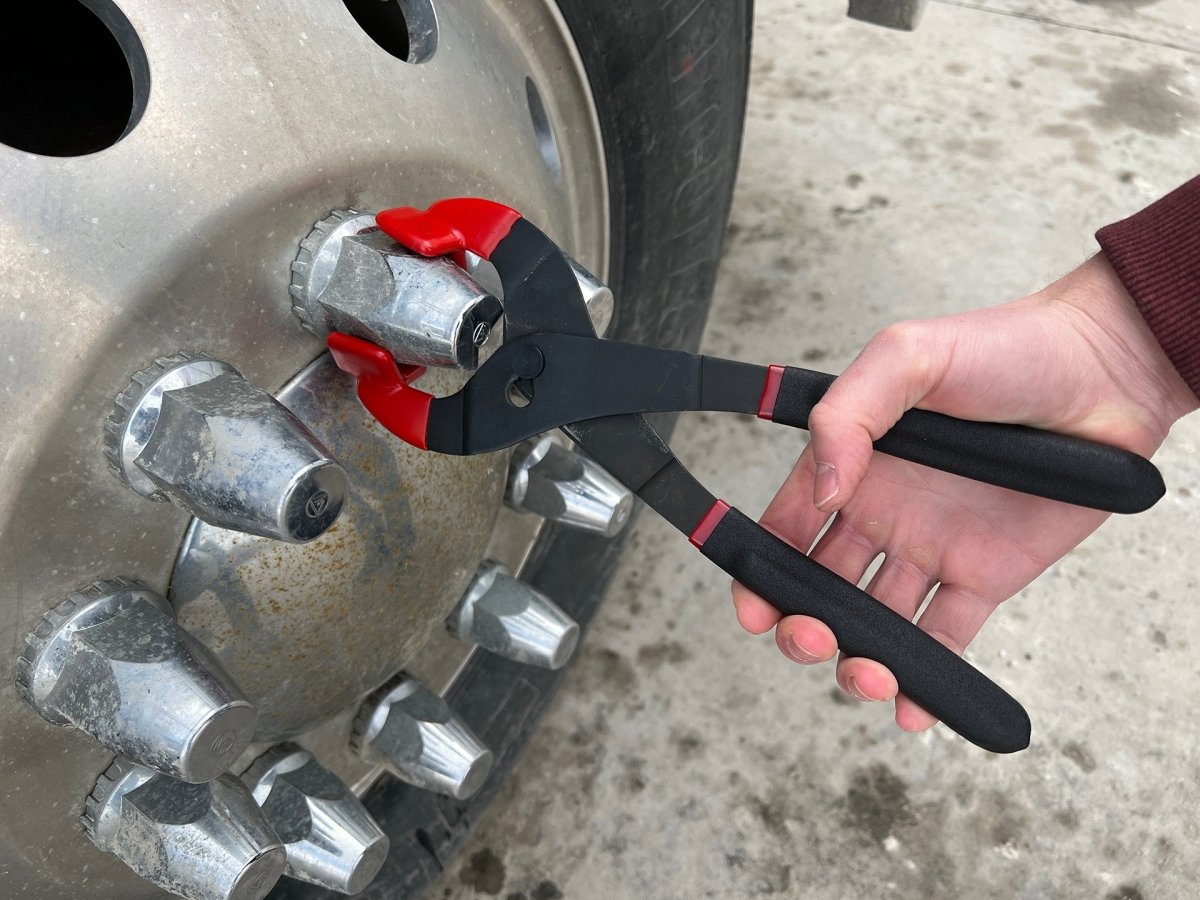 Lisle Adjustable Lug Nut Cover Remover - AAA Industrial Supply