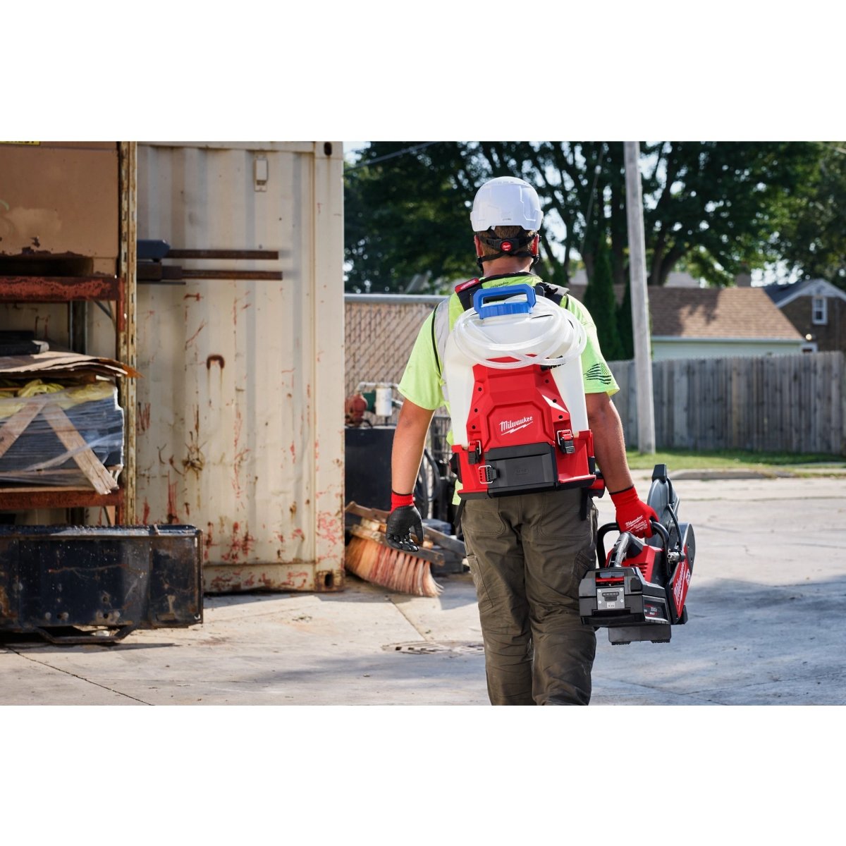 M18 4 - Gallon Water Supply Kit w/ SWITCH TANK™ - AAA Industrial Supply