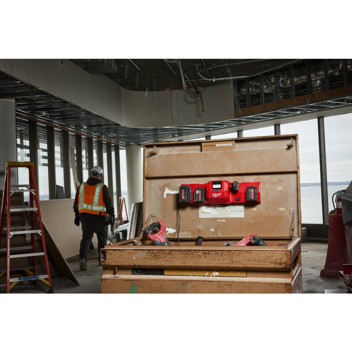 M18™ and M12™ Gangbox Rapid Charger - AAA Industrial Supply