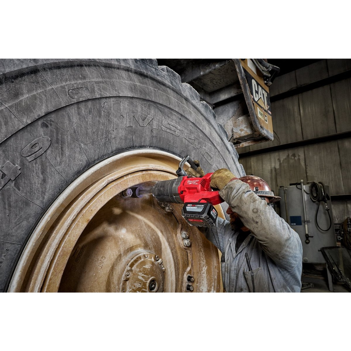M18 FUEL™ 1" D - Handle Ext. Anvil High Torque Impact Wrench w/ ONE - KEY™ - AAA Industrial Supply