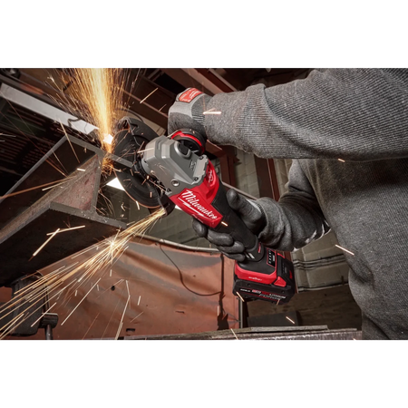 M18 FUEL™ 4-1/2"-6" Variable Speed Braking Grinder, Paddle Switch w/ ONE-KEY™ - AAA Industrial Supply