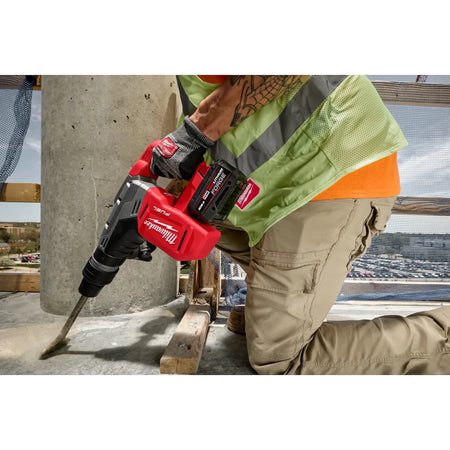 M18™ REDLITHIUM™ FORGE™ XC8.0 Dual Battery Starter Kit - AAA Industrial Supply