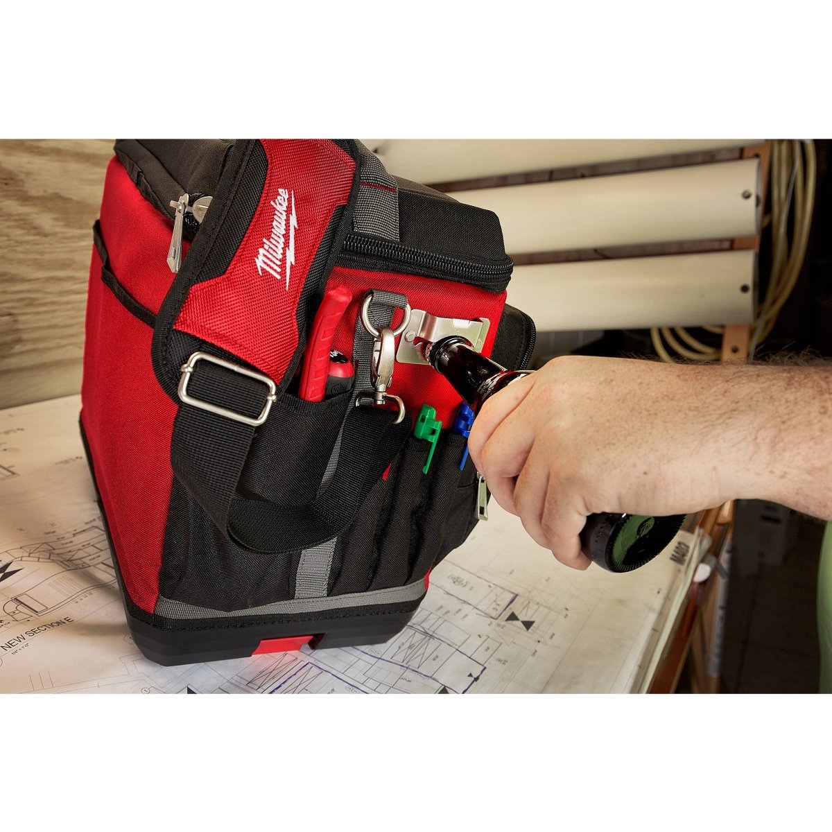 PACKOUT™ Cooler - AAA Industrial Supply