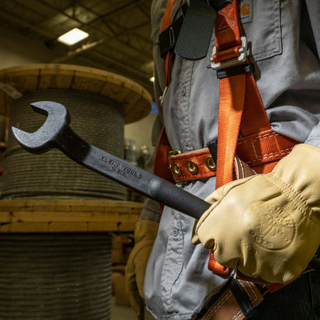 Spud Wrench, 1 - 1/2 - Inch Nominal Opening for Regular Nut - AAA Industrial Supply